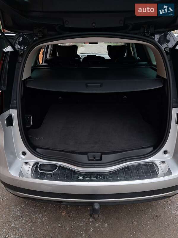 Мінівен Renault Grand Scenic 2017 в Києві фото 20 Мінівен Renault Grand Scenic 2017 в Києві