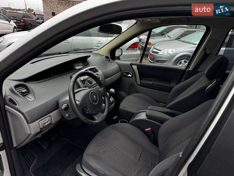Мінівен Renault Grand Scenic 2008 в Дніпрі фото 8 Мінівен Renault Grand Scenic 2008 в Дніпрі