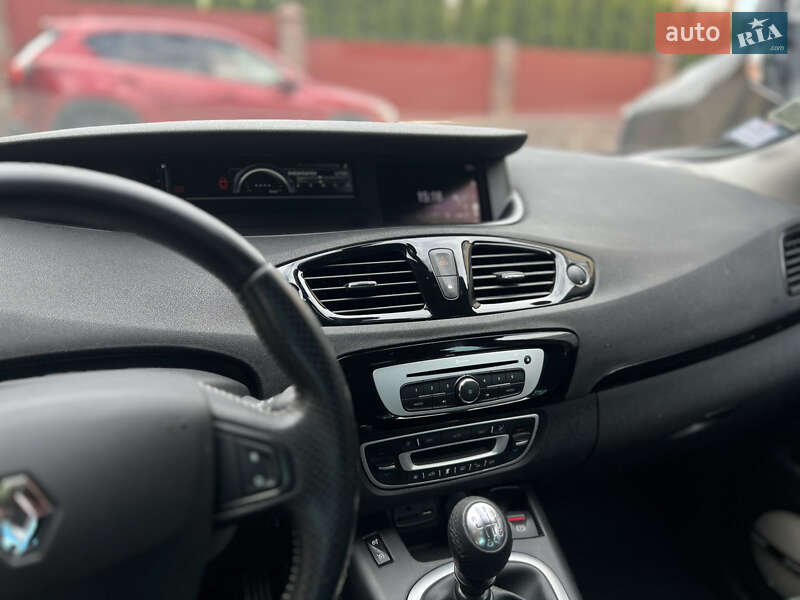 Минивэн Renault Grand Scenic 2014 в Тернополе