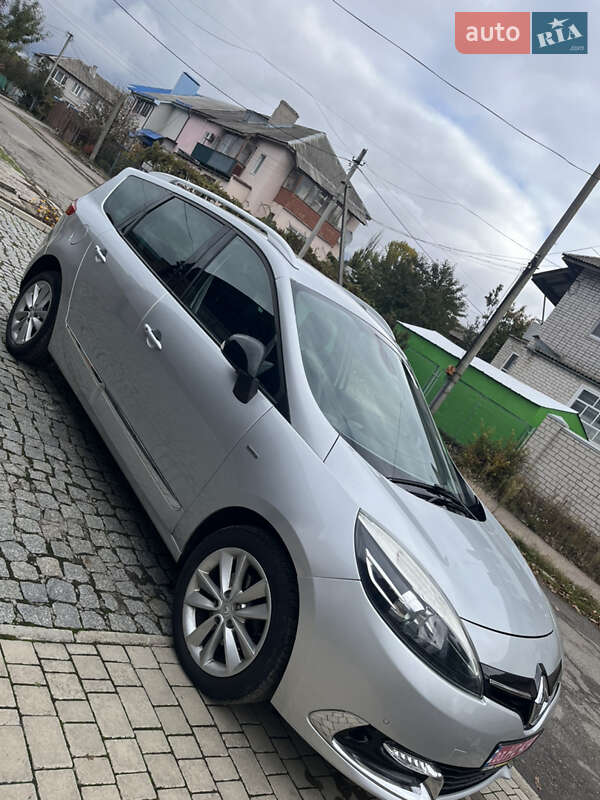 Минивэн Renault Grand Scenic 2015 в Вольногорске