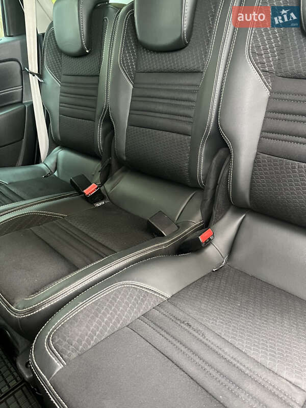 Минивэн Renault Grand Scenic 2015 в Вольногорске