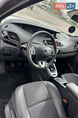 Мінівен Renault Grand Scenic 2013 в 