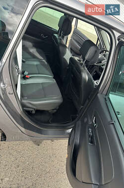 Мінівен Renault Grand Scenic 2013 в 
