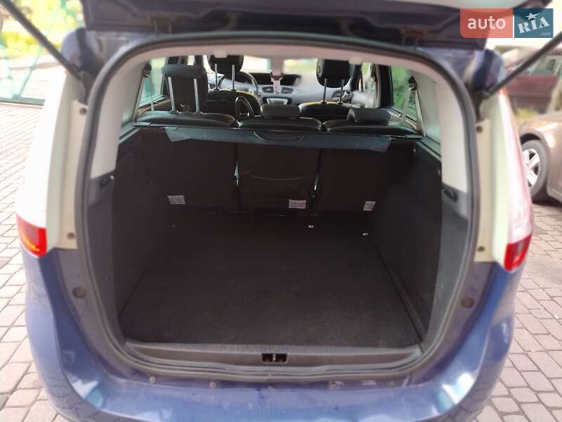 Минивэн Renault Grand Scenic 2012 в Житомире