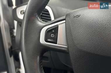 Минивэн Renault Grand Scenic 2012 в 