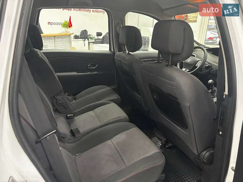 Мінівен Renault Grand Scenic 2012 в Києві фото 35 Мінівен Renault Grand Scenic 2012 в Києві