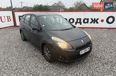 Минивэн Renault Grand Scenic 2010 в 