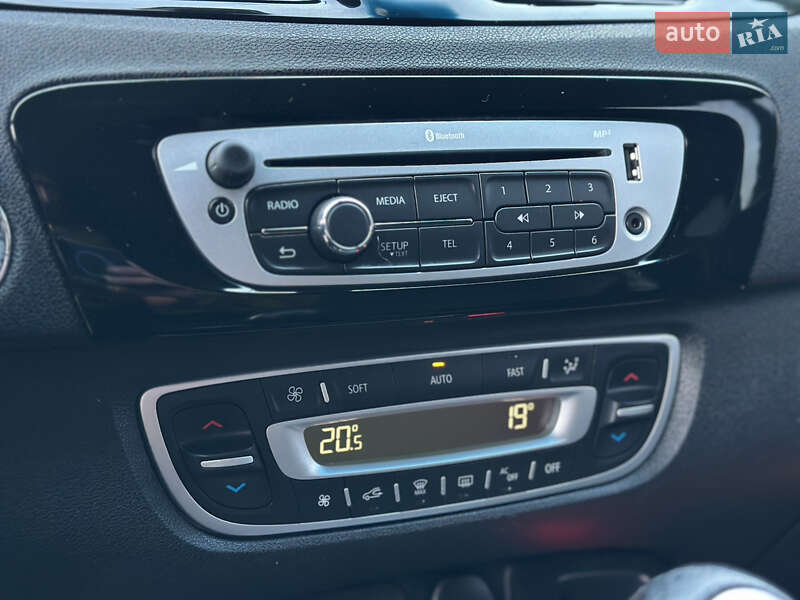 Мінівен Renault Grand Scenic 2015 в Сарнах фото 24 Мінівен Renault Grand Scenic 2015 в Сарнах