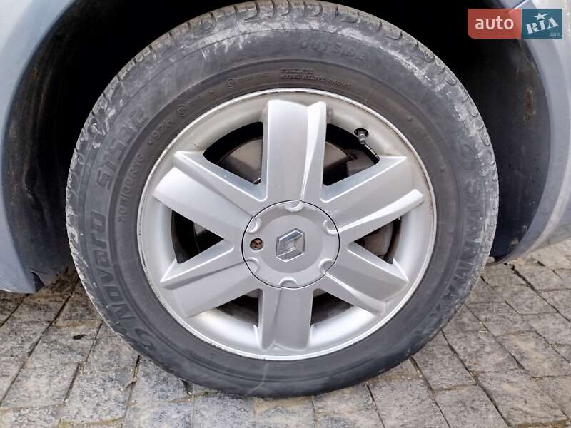 Минивэн Renault Grand Scenic 2006 в Черновцах фото 23 Минивэн Renault Grand Scenic 2006 в Черновцах