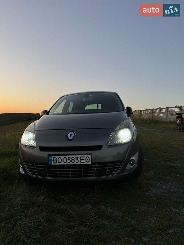 Минивэн Renault Grand Scenic 2011 в Теребовле