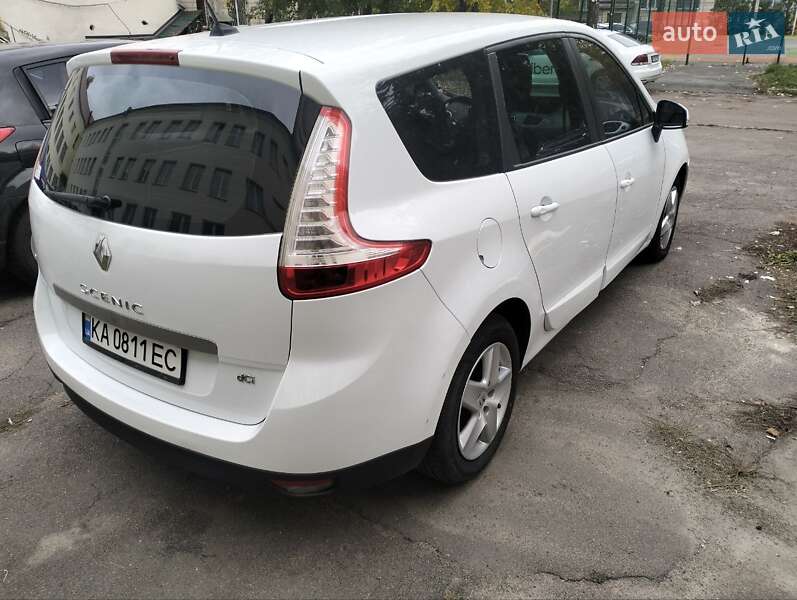 Мінівен Renault Grand Scenic 2015 в Києві фото 4 Мінівен Renault Grand Scenic 2015 в Києві