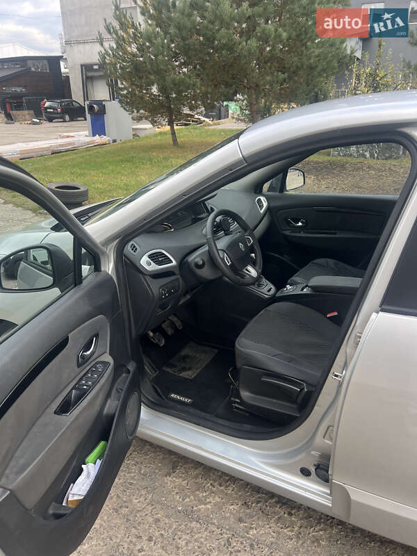Мінівен Renault Grand Scenic 2012 в Львові фото 11 Мінівен Renault Grand Scenic 2012 в Львові