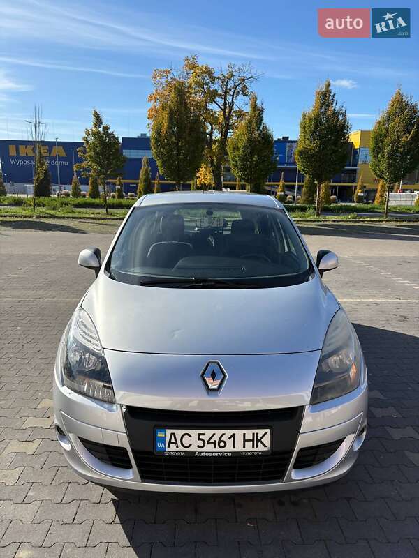 Минивэн Renault Grand Scenic 2011 в Ужгороде фото Минивэн Renault Grand Scenic 2011 в Ужгороде