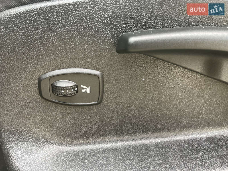 Минивэн Renault Grand Scenic 2013 в Ровно фото 40 Минивэн Renault Grand Scenic 2013 в Ровно