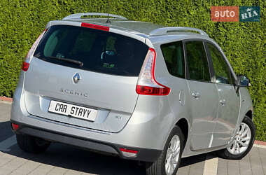 Минивэн Renault Grand Scenic 2015 в 