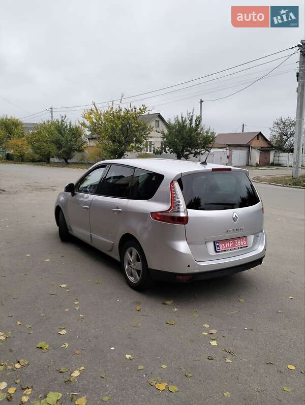 Мінівен Renault Grand Scenic 2011 в Чернігові