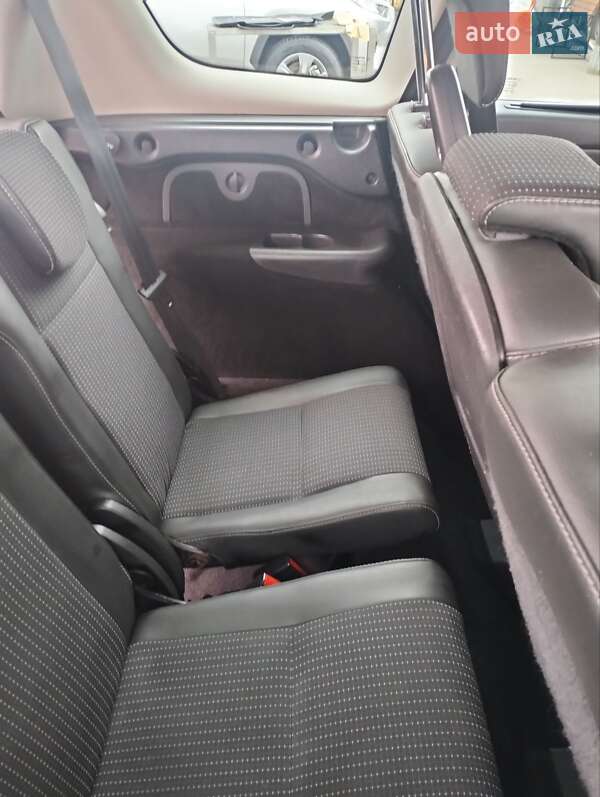 Мінівен Renault Grand Scenic 2011 в Чернігові