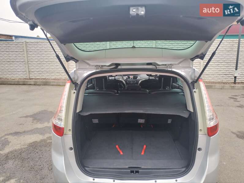Мінівен Renault Grand Scenic 2011 в Чернігові