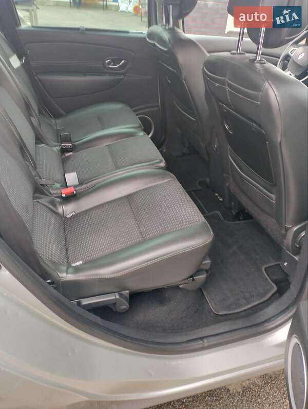 Мінівен Renault Grand Scenic 2011 в Чернігові