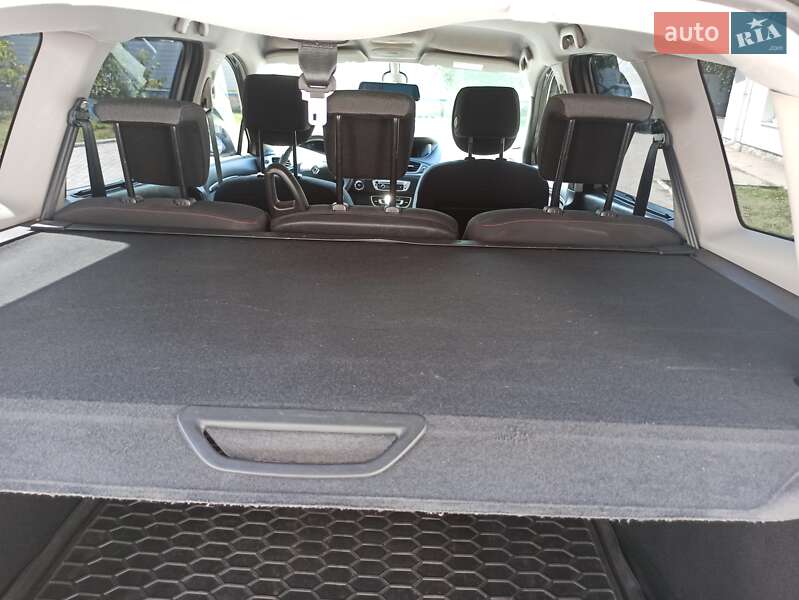 Минивэн Renault Grand Scenic 2012 в Шумске