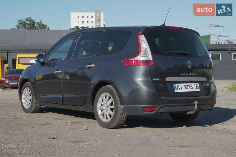 Мінівен Renault Grand Scenic 2010 в Києві