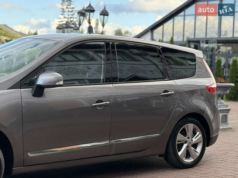 Минивэн Renault Grand Scenic 2012 в Стрые фото 12 Минивэн Renault Grand Scenic 2012 в Стрые