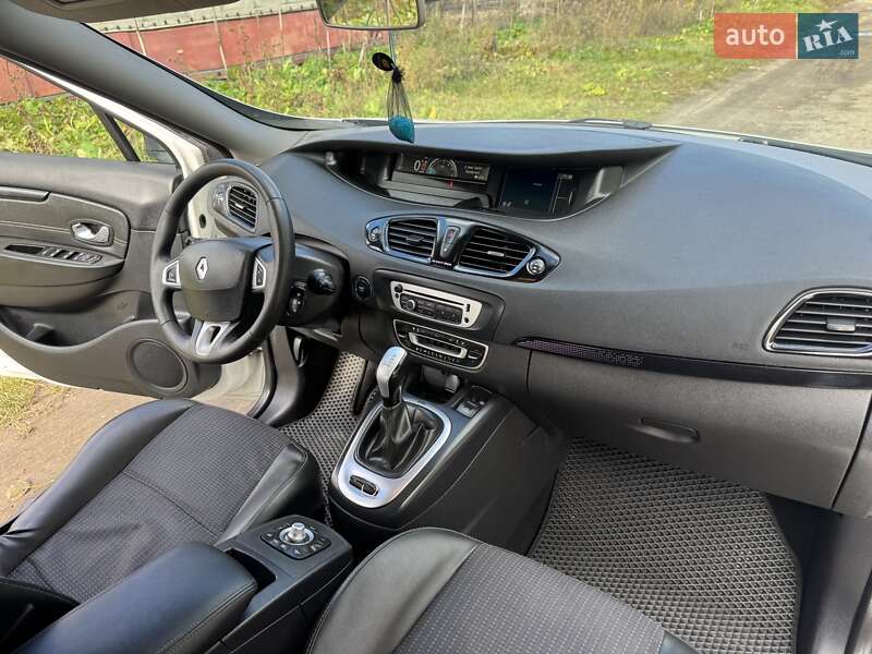Минивэн Renault Grand Scenic 2013 в Калуше