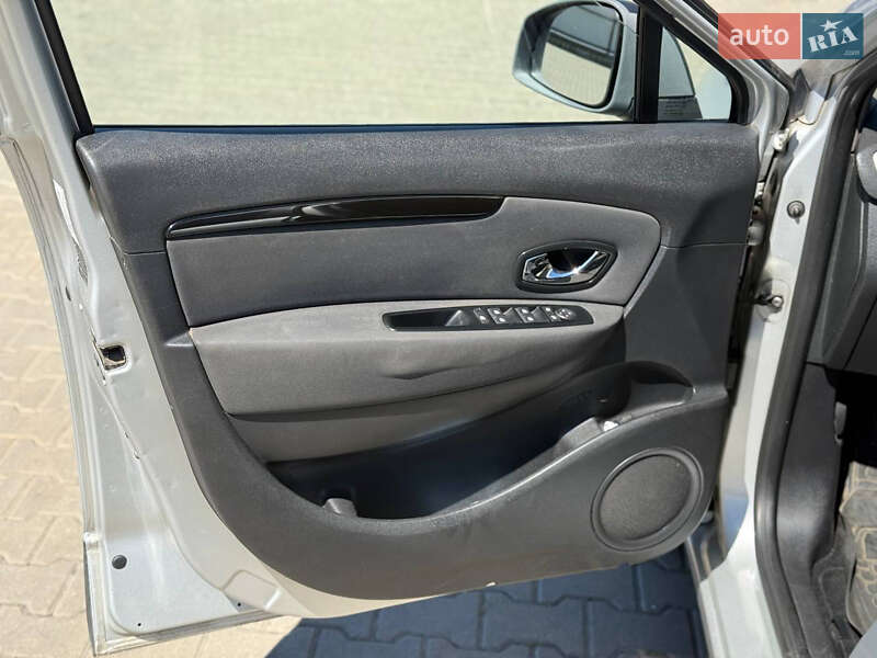 Мінівен Renault Grand Scenic 2012 в Рожище фото 9 Мінівен Renault Grand Scenic 2012 в Рожище