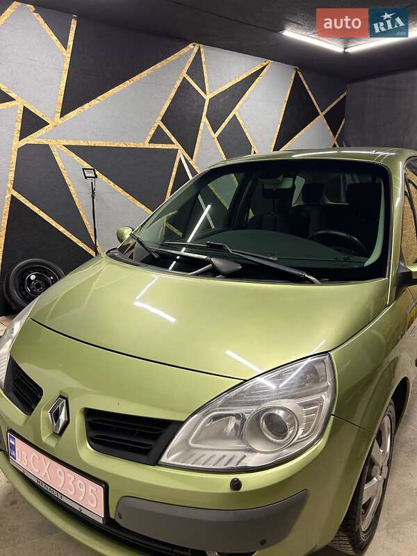 Renault Grand Scenic 2006