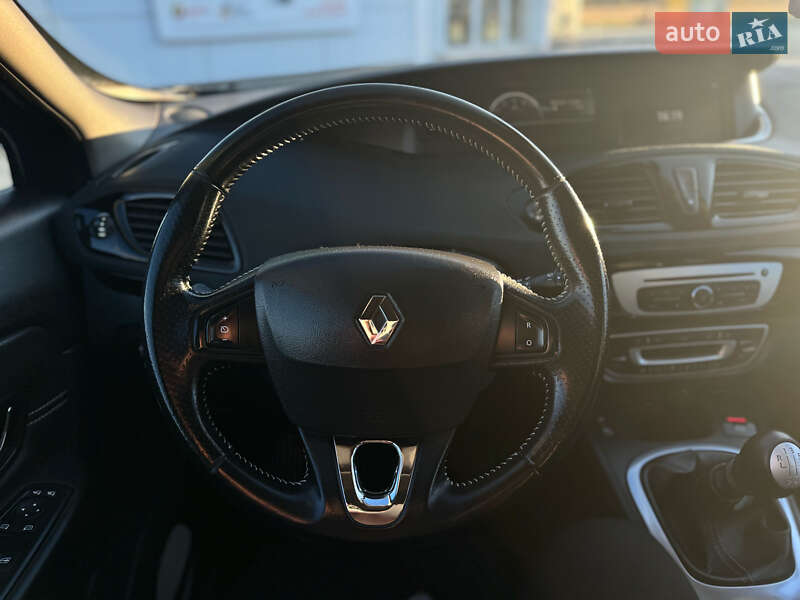 Мінівен Renault Grand Scenic 2015 в Стрию фото 59 Мінівен Renault Grand Scenic 2015 в Стрию