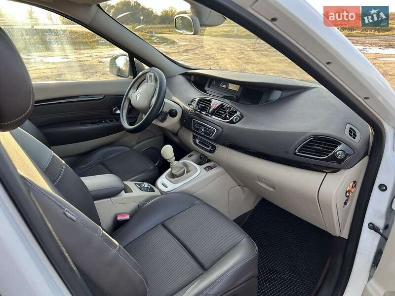 Минивэн Renault Grand Scenic 2012 в Львове