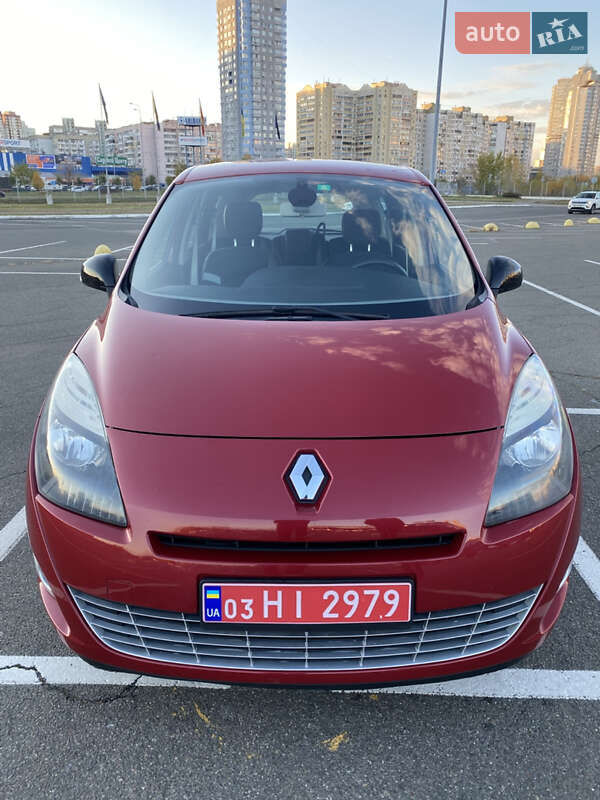 Минивэн Renault Grand Scenic 2011 в Киеве фото 4 Минивэн Renault Grand Scenic 2011 в Киеве