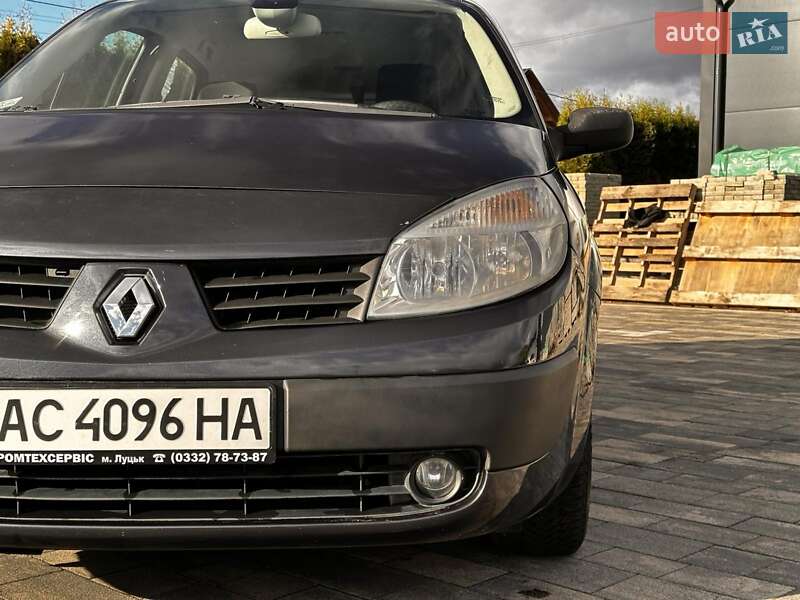 Минивэн Renault Grand Scenic 2004 в Луцке