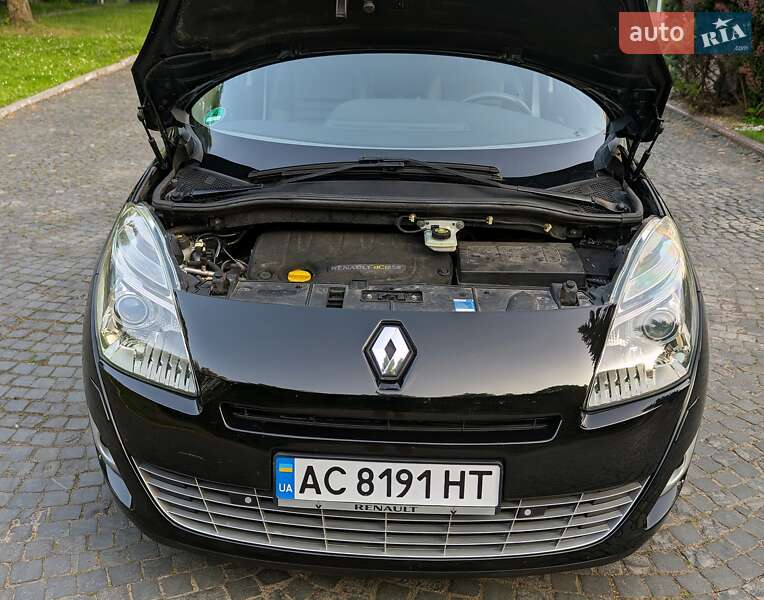 Мінівен Renault Grand Scenic 2011 в Луцьку