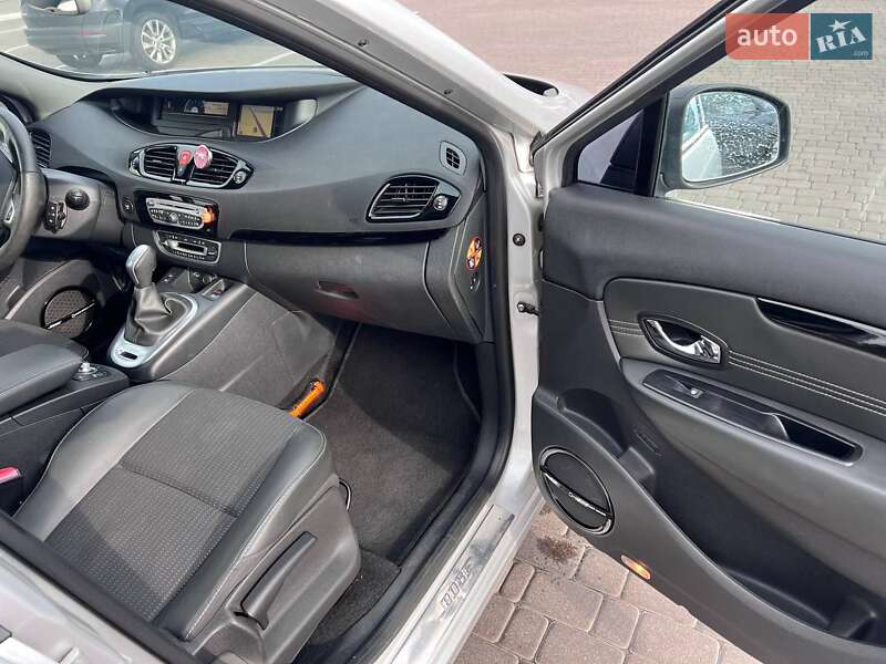Минивэн Renault Grand Scenic 2012 в Киеве фото 24 Минивэн Renault Grand Scenic 2012 в Киеве