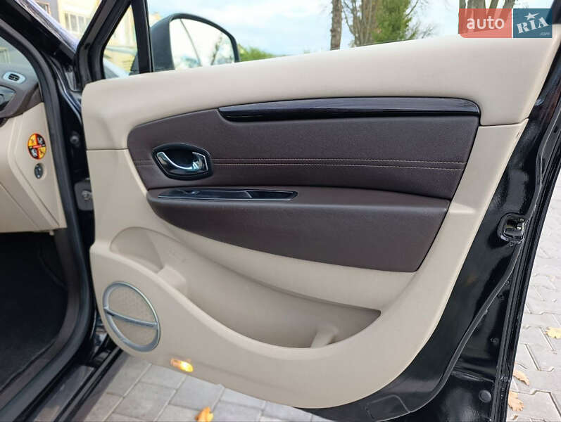 Минивэн Renault Grand Scenic 2013 в Виннице