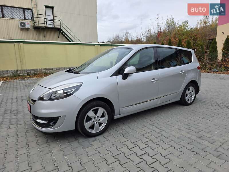 Renault Grand Scenic 2012