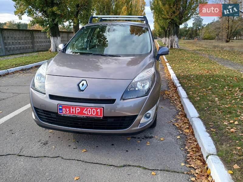 Минивэн Renault Grand Scenic 2010 в Кременчуге фото 6 Минивэн Renault Grand Scenic 2010 в Кременчуге