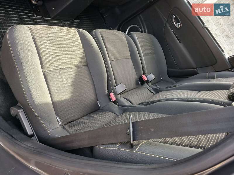 Минивэн Renault Grand Scenic 2010 в Кременчуге фото 27 Минивэн Renault Grand Scenic 2010 в Кременчуге