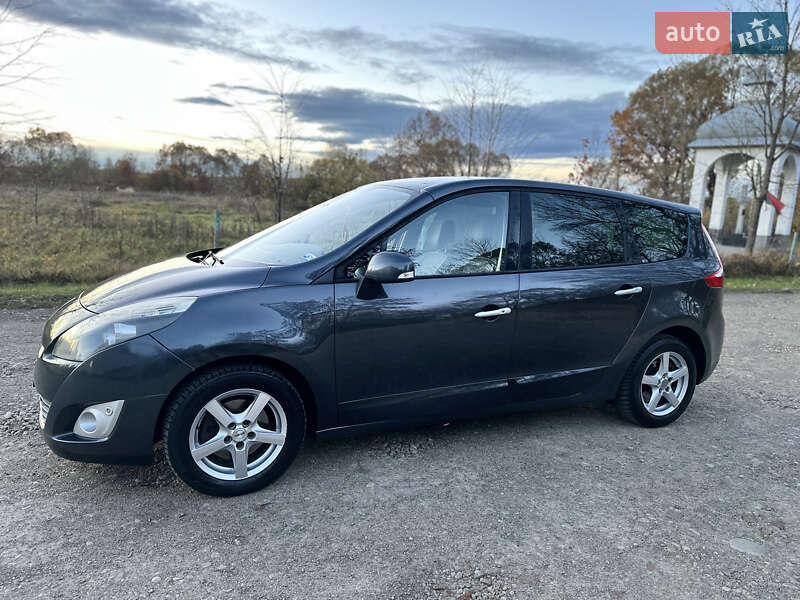 Минивэн Renault Grand Scenic 2011 в Рожнятове