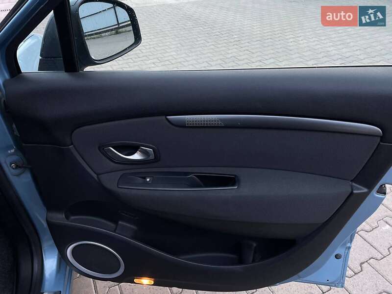 Минивэн Renault Grand Scenic 2009 в Луцке фото 12 Минивэн Renault Grand Scenic 2009 в Луцке