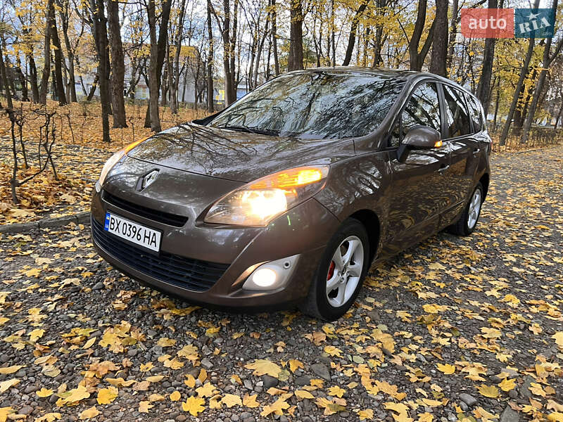 Минивэн Renault Grand Scenic 2011 в Черновцах фото 15 Минивэн Renault Grand Scenic 2011 в Черновцах
