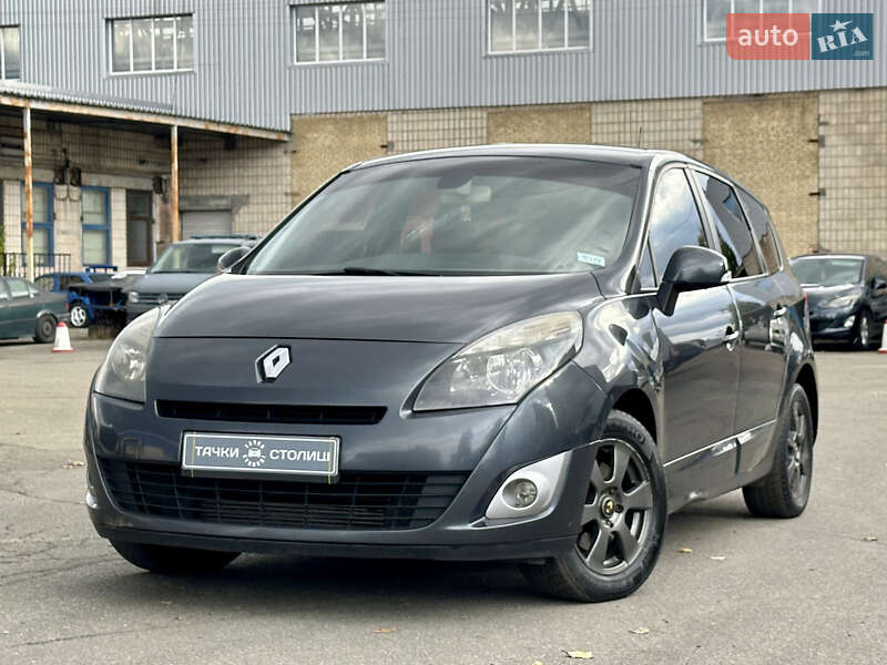 Renault Grand Scenic 2011 Renault Grand Scenic 2011