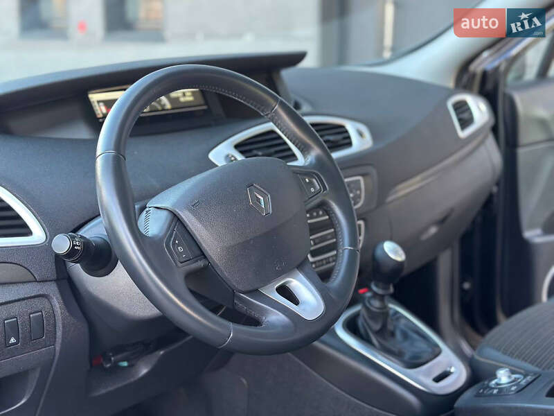 Мінівен Renault Grand Scenic 2010 в Дніпрі фото 11 Мінівен Renault Grand Scenic 2010 в Дніпрі