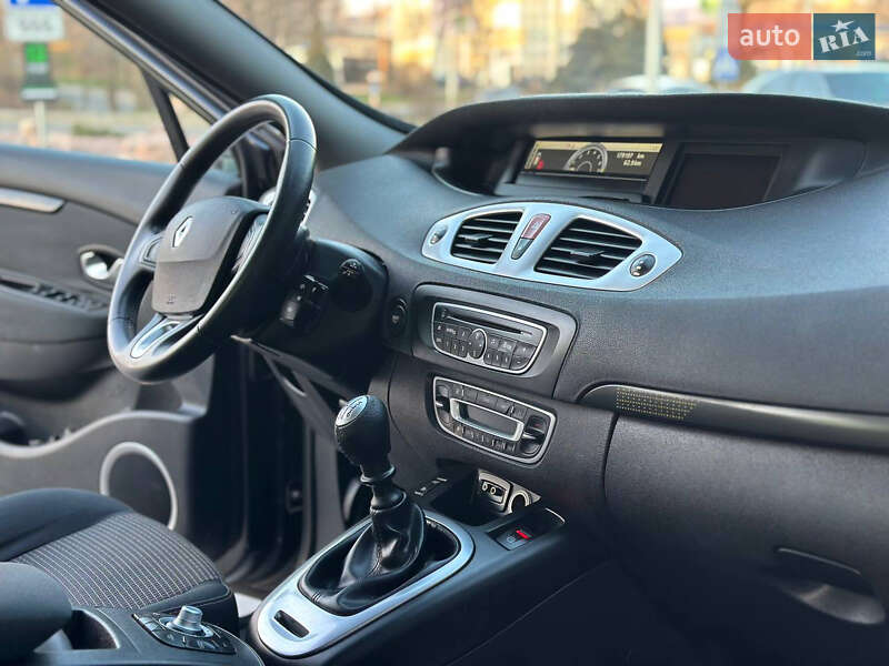 Мінівен Renault Grand Scenic 2010 в Дніпрі фото 22 Мінівен Renault Grand Scenic 2010 в Дніпрі