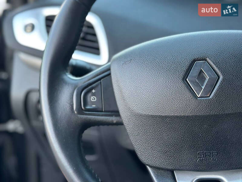 Мінівен Renault Grand Scenic 2010 в Дніпрі фото 34 Мінівен Renault Grand Scenic 2010 в Дніпрі