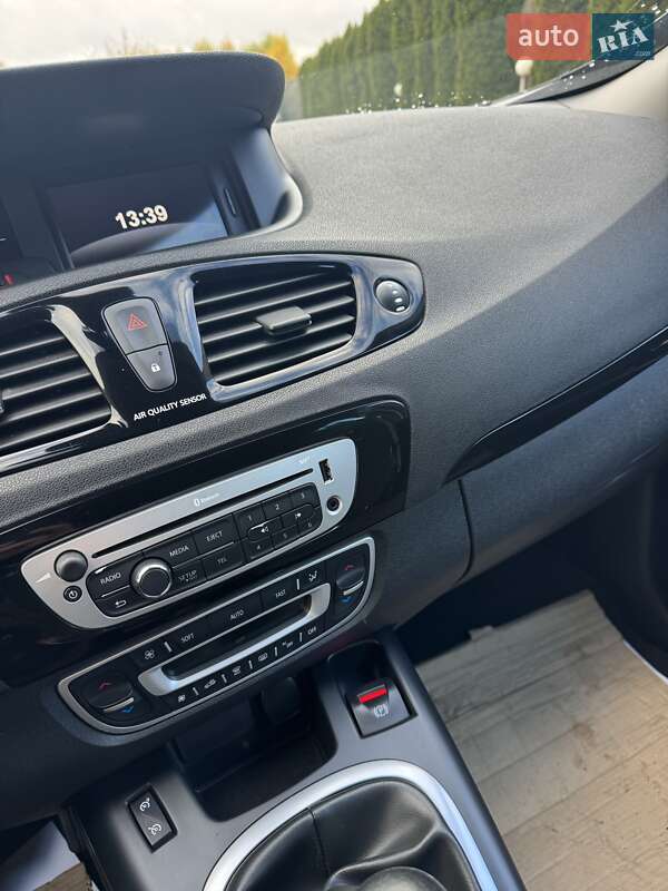 Мінівен Renault Grand Scenic 2013 в Луцьку фото 27 Мінівен Renault Grand Scenic 2013 в Луцьку