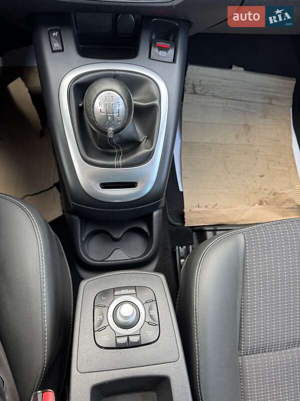 Мінівен Renault Grand Scenic 2013 в Луцьку фото 28 Мінівен Renault Grand Scenic 2013 в Луцьку