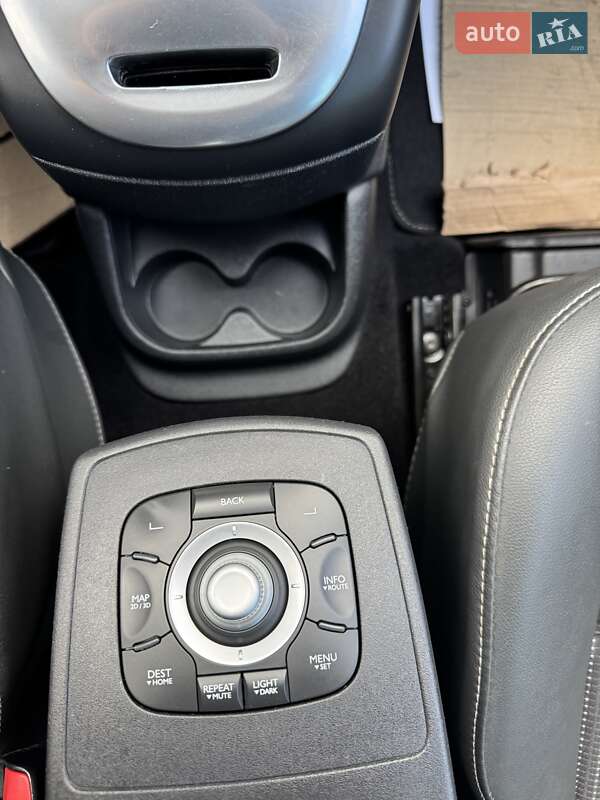 Мінівен Renault Grand Scenic 2013 в Луцьку фото 29 Мінівен Renault Grand Scenic 2013 в Луцьку