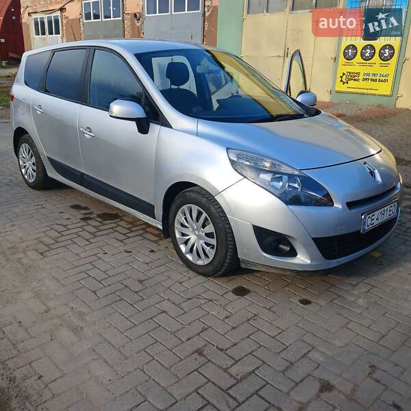 Минивэн Renault Grand Scenic 2010 в Черновцах